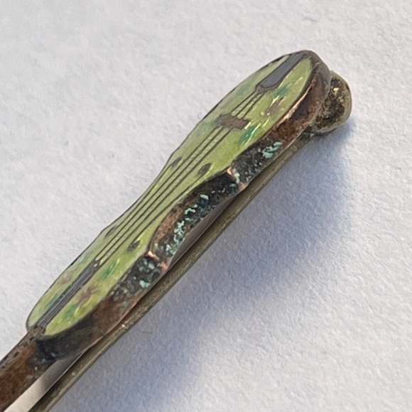 Antique Enamel Fiddle Violin Brooch - Picture 6 of 15